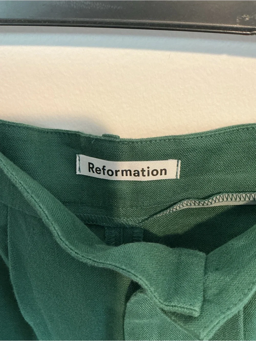 Reformation Emerald Green Pleated Linen-Blend Chinos